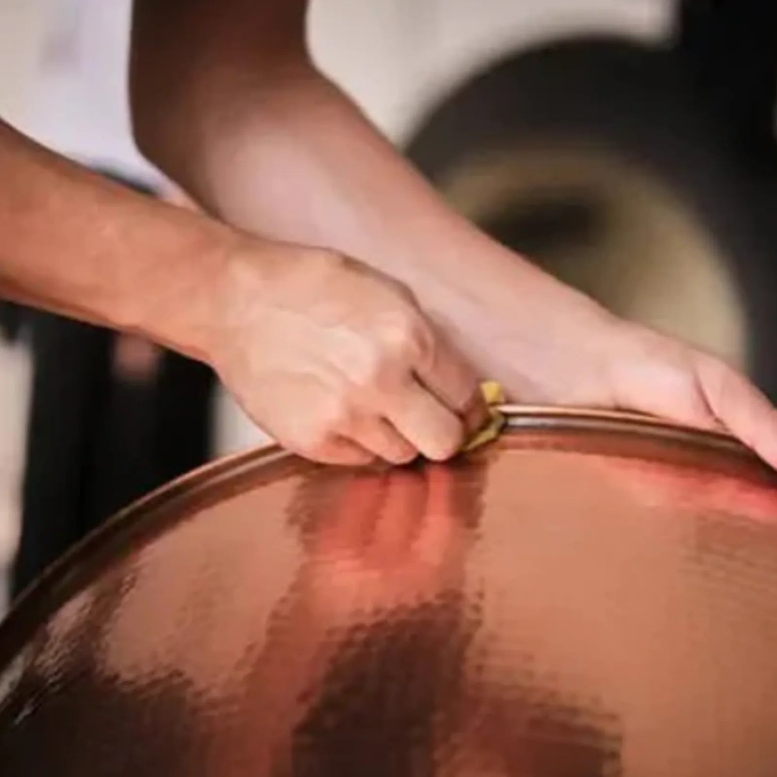 How to clean brass: We tested 5 effective and easy methods for you!