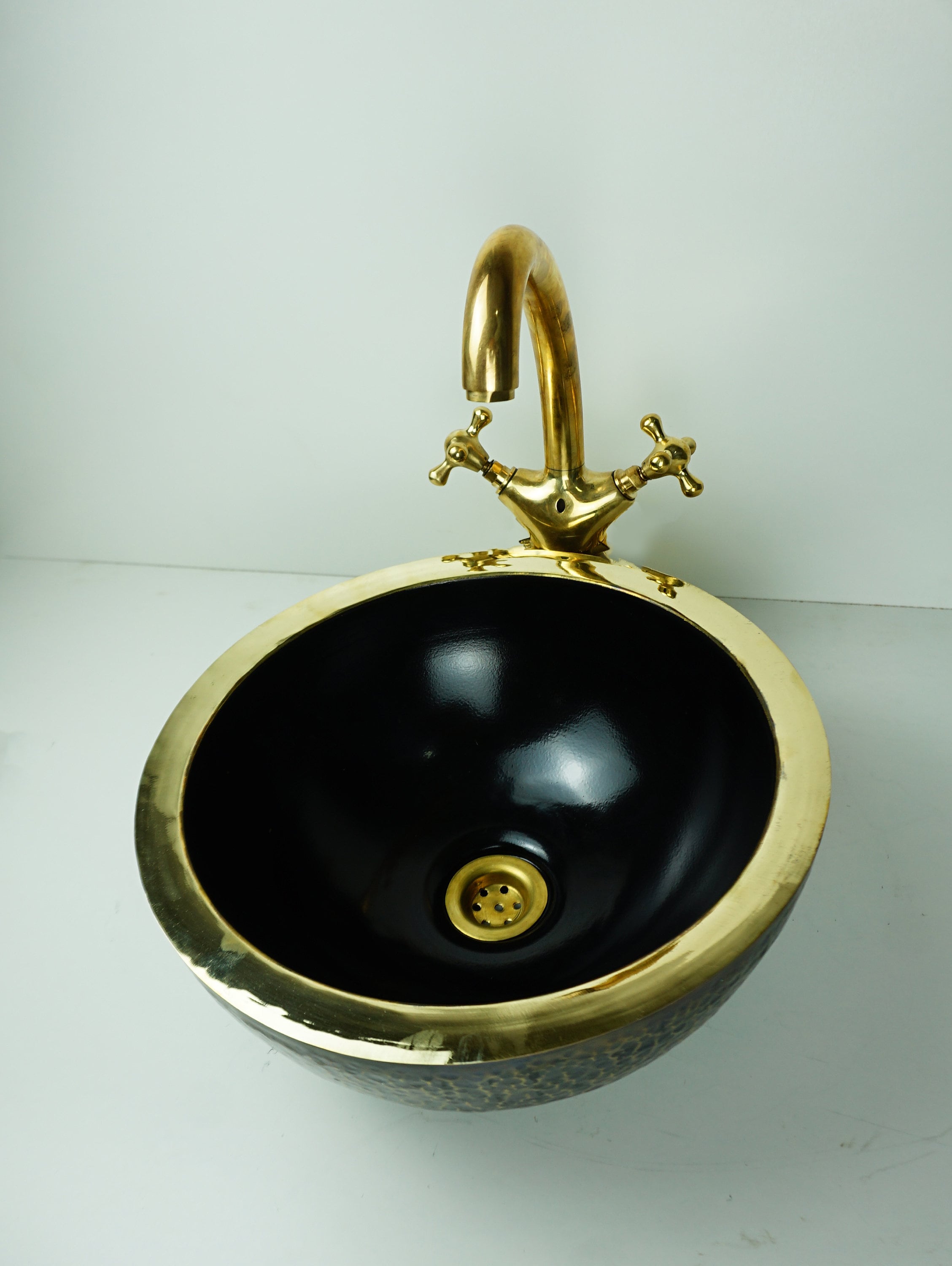 High-Quality Brass Sink
