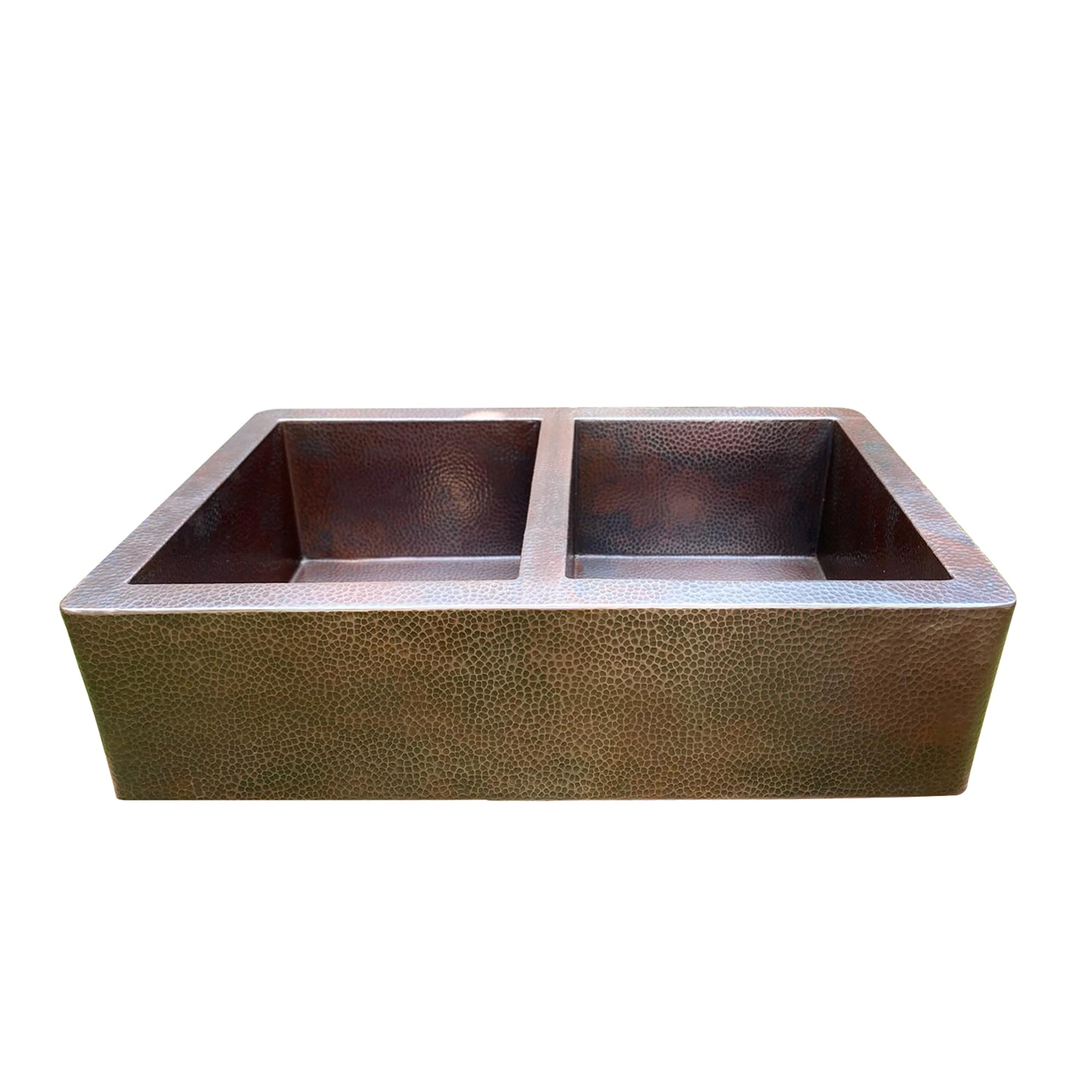 Hammered copper farmhouse sink
