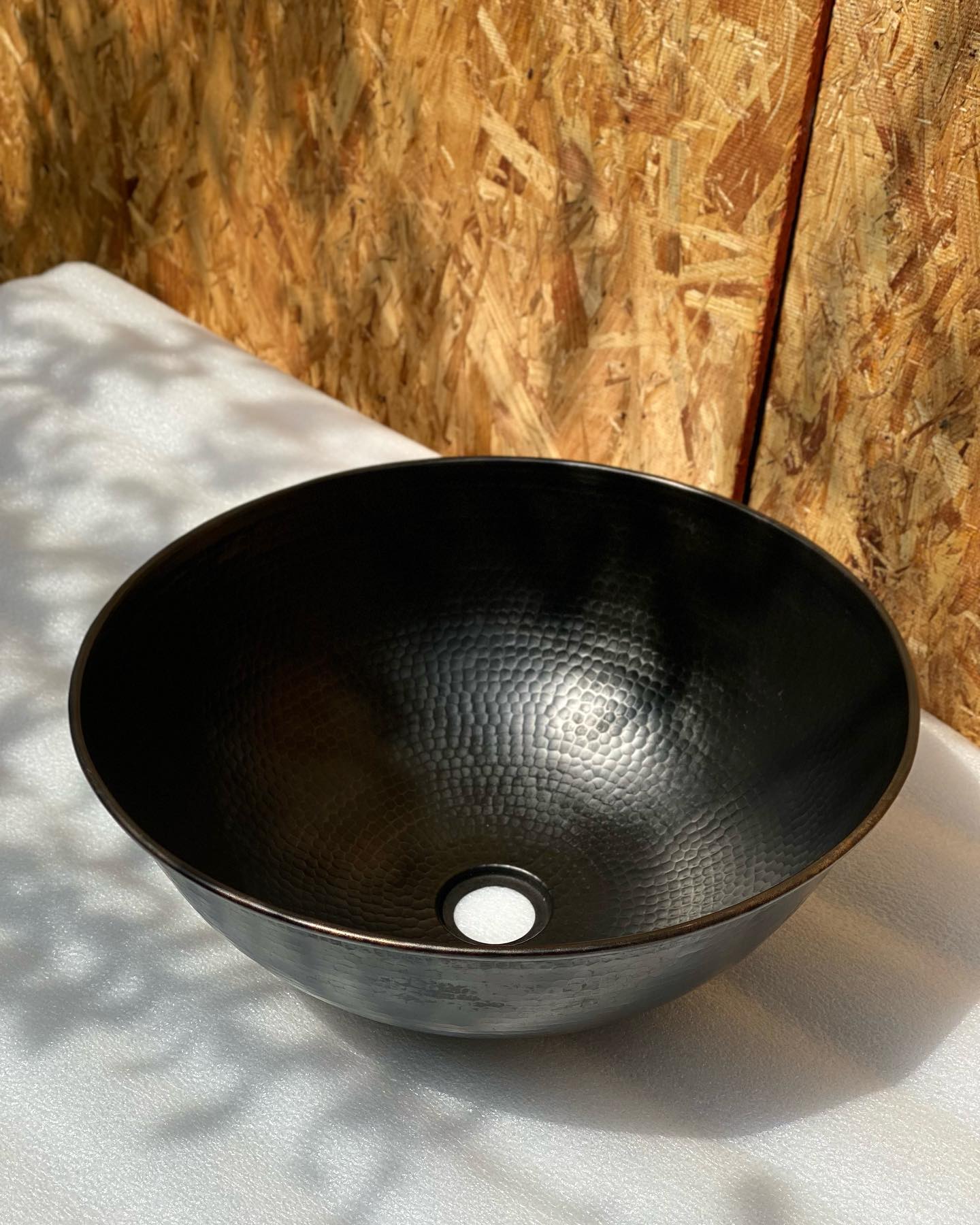 Black Hammered Copper Vessel Sink – Elegant Round Sink for Bathroom