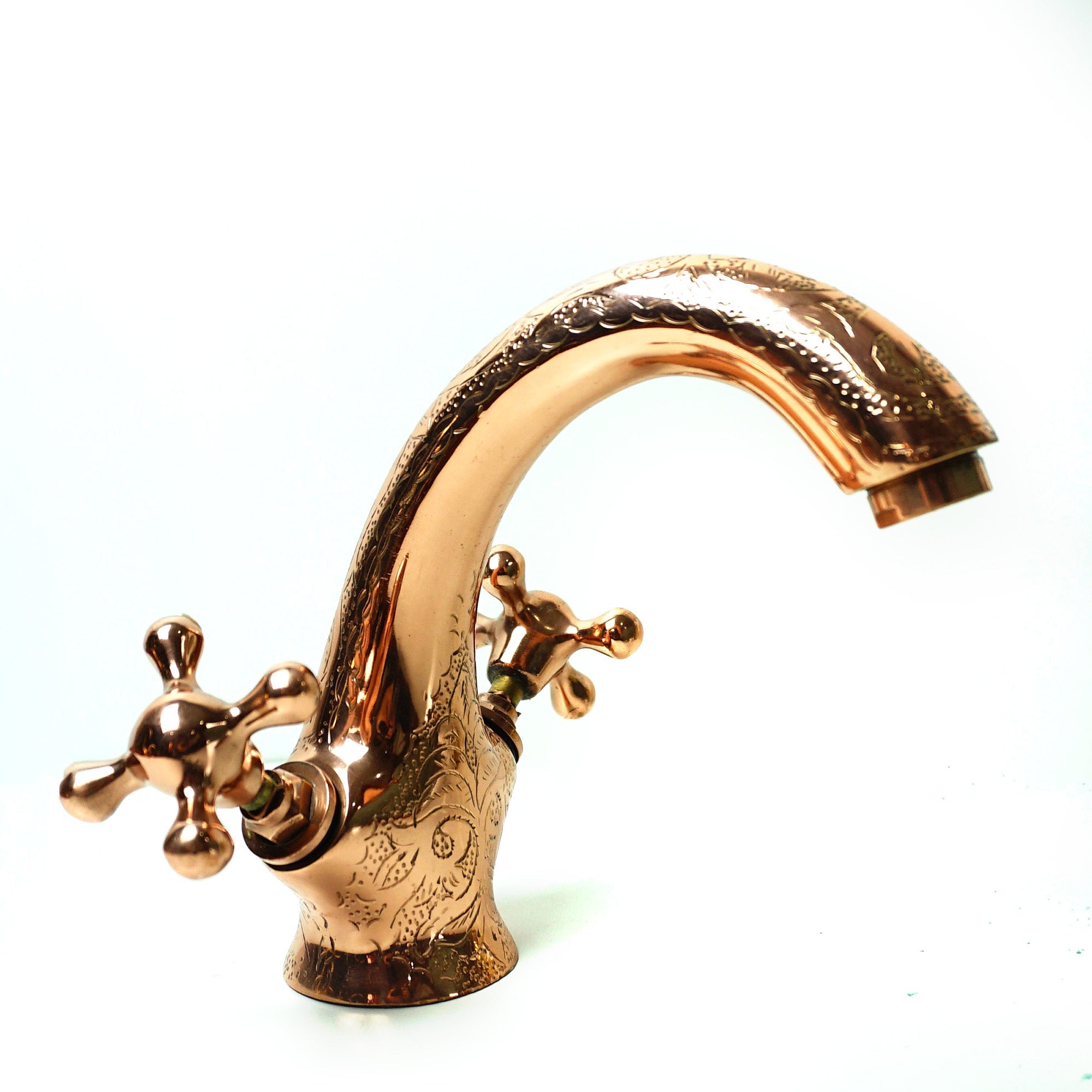Single Hole Vanity Faucet