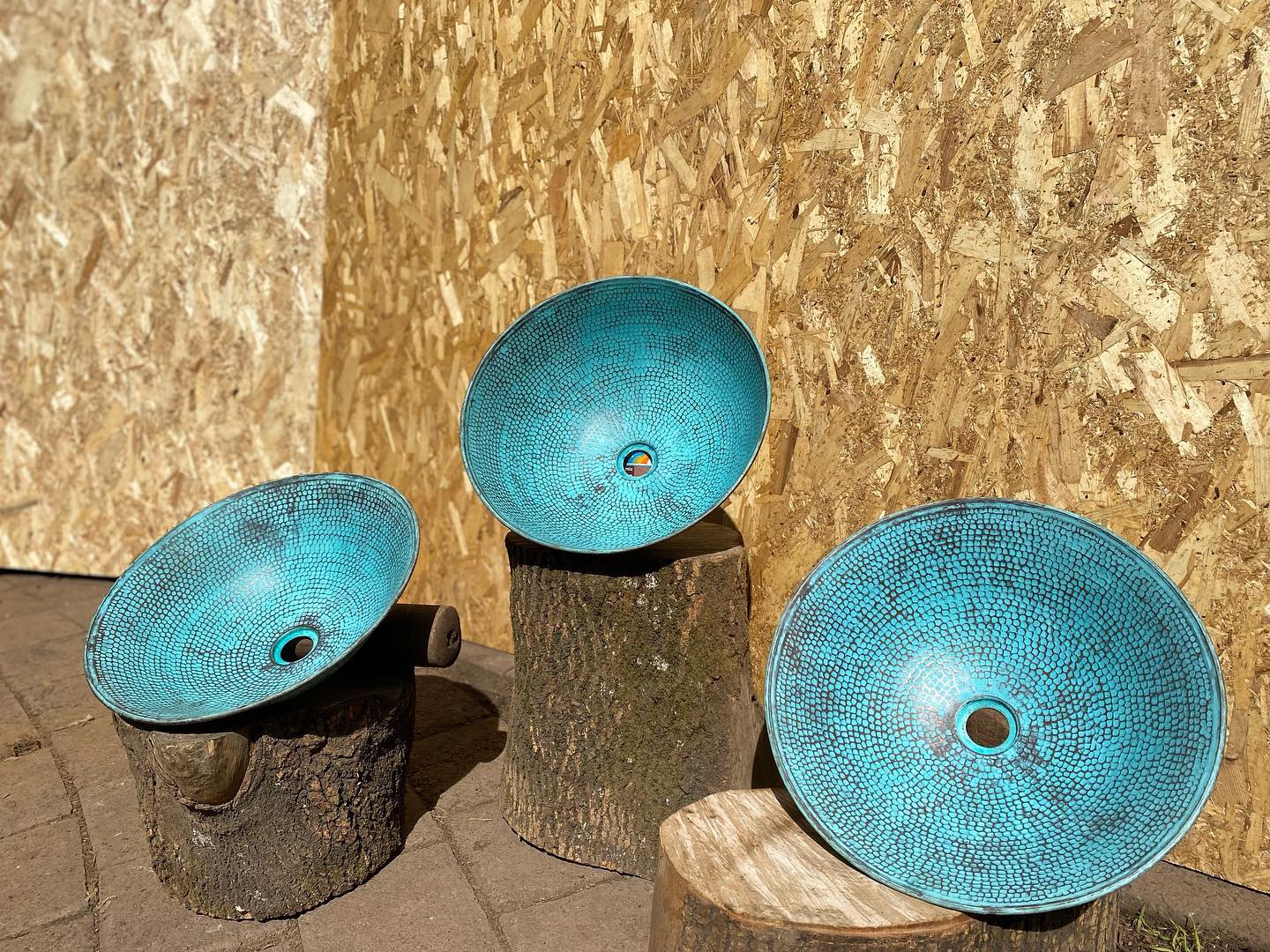Antique Turquoise Weathered Copper Basin Bathroom Sink – Handcrafted Vessel Sink with Engraved Design