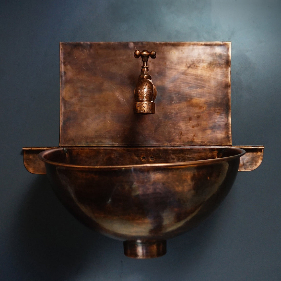 Vintage Copper Bathroom Sink