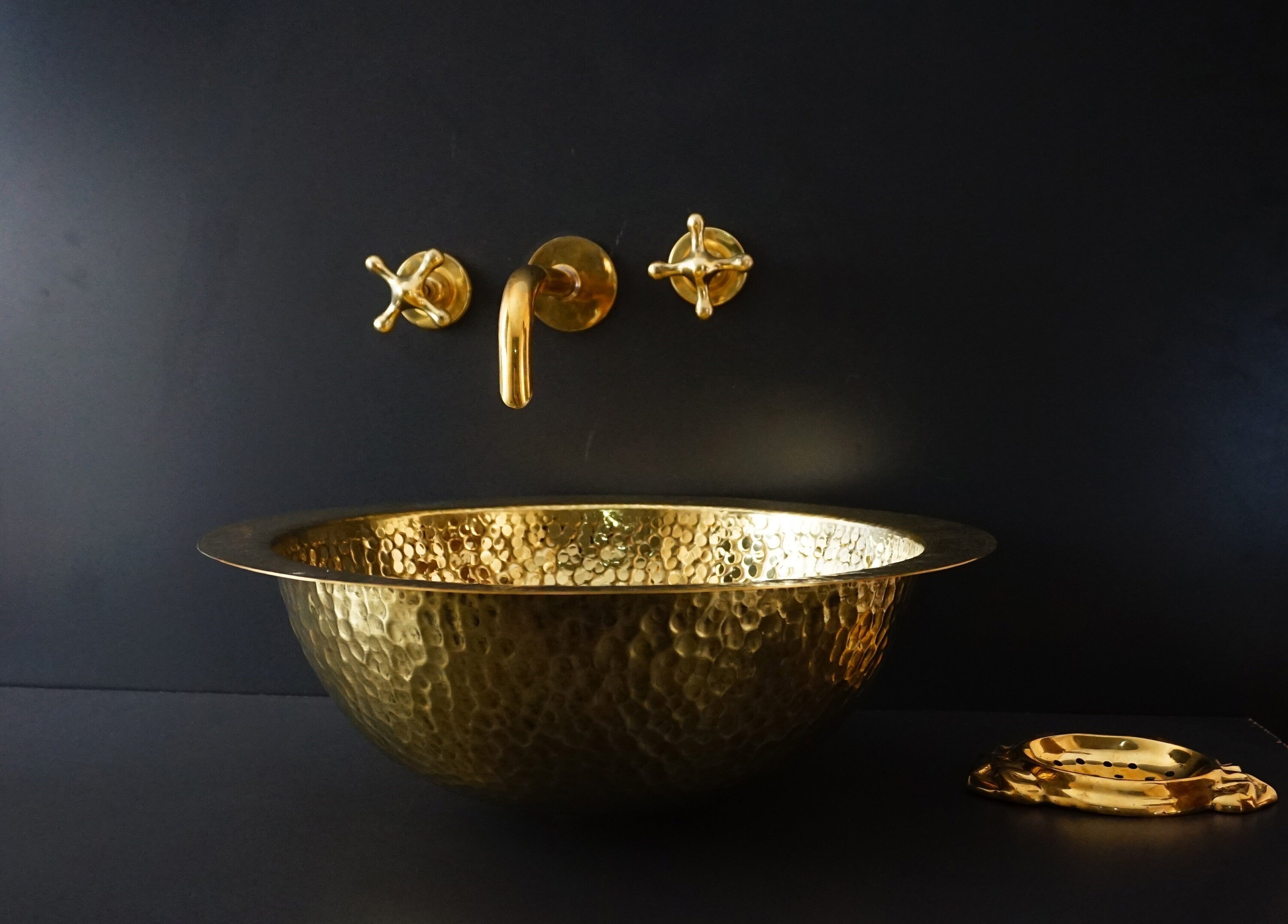  Handcrafted Copper Vessel Sink