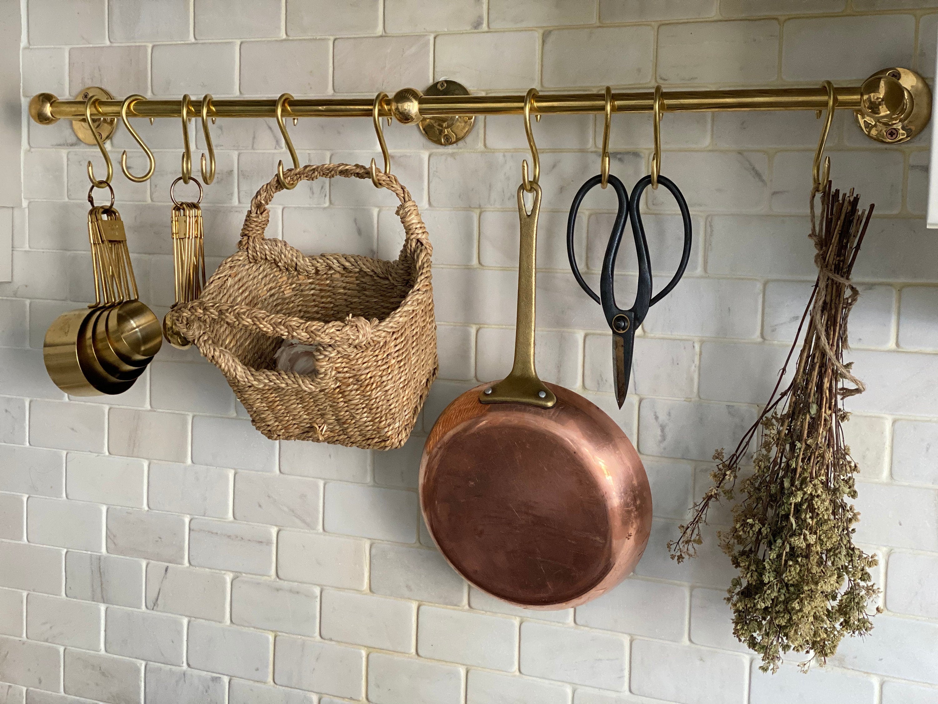 Wall-Mounted Kitchen Rail